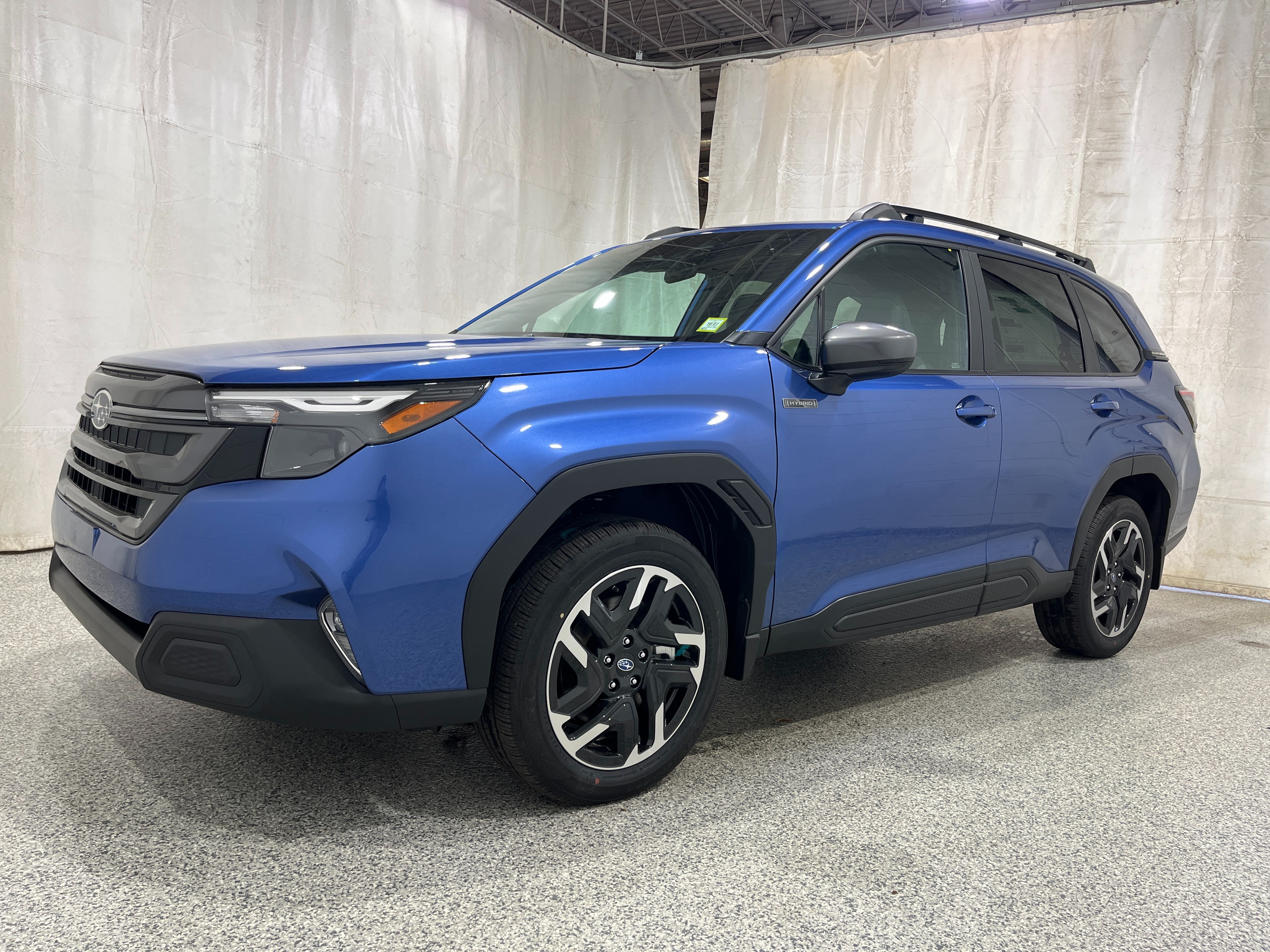 2026 Subaru FORESTER Premium Hybrid
