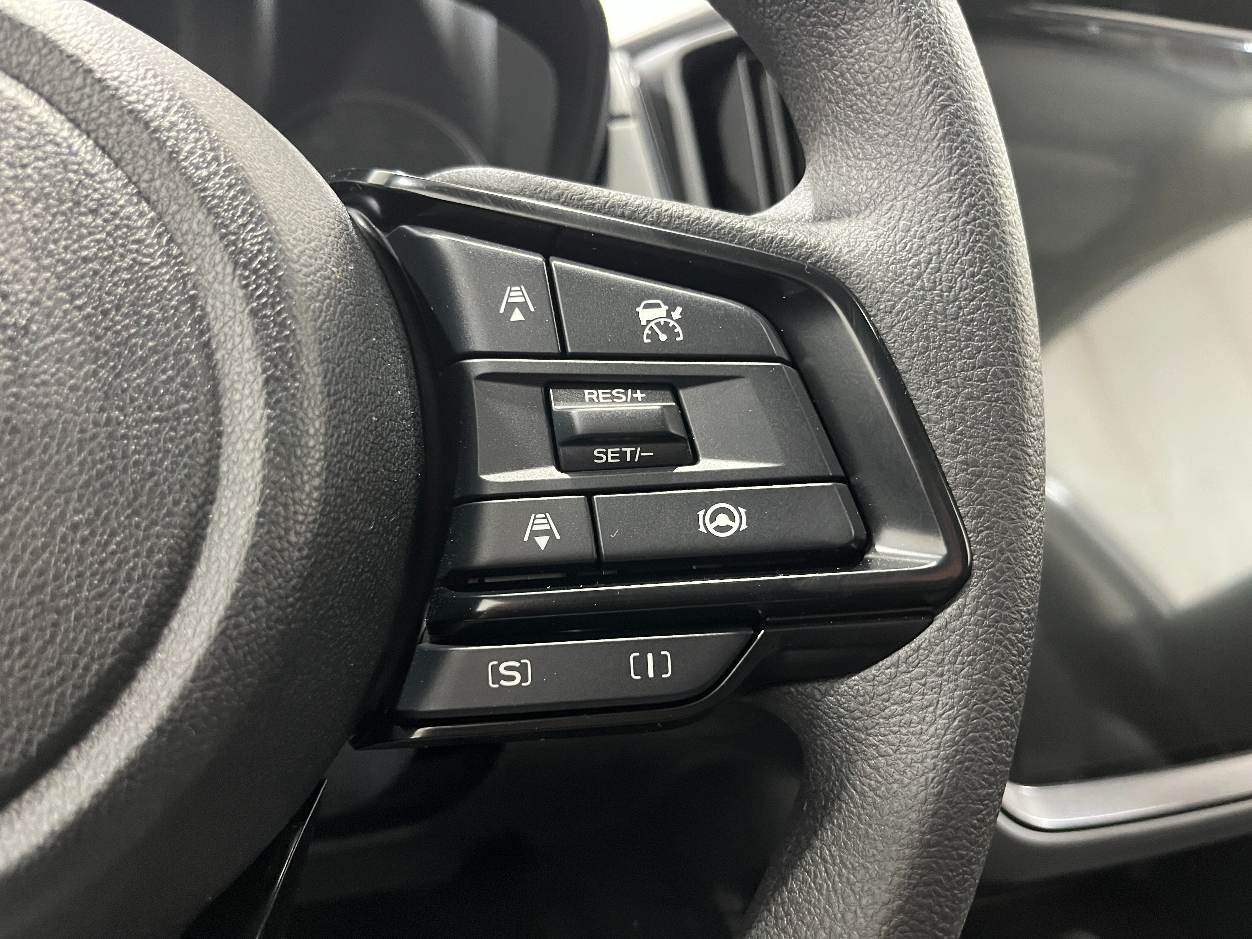 New 2026 LITHIUM RED PEARL Subaru Premium image 18