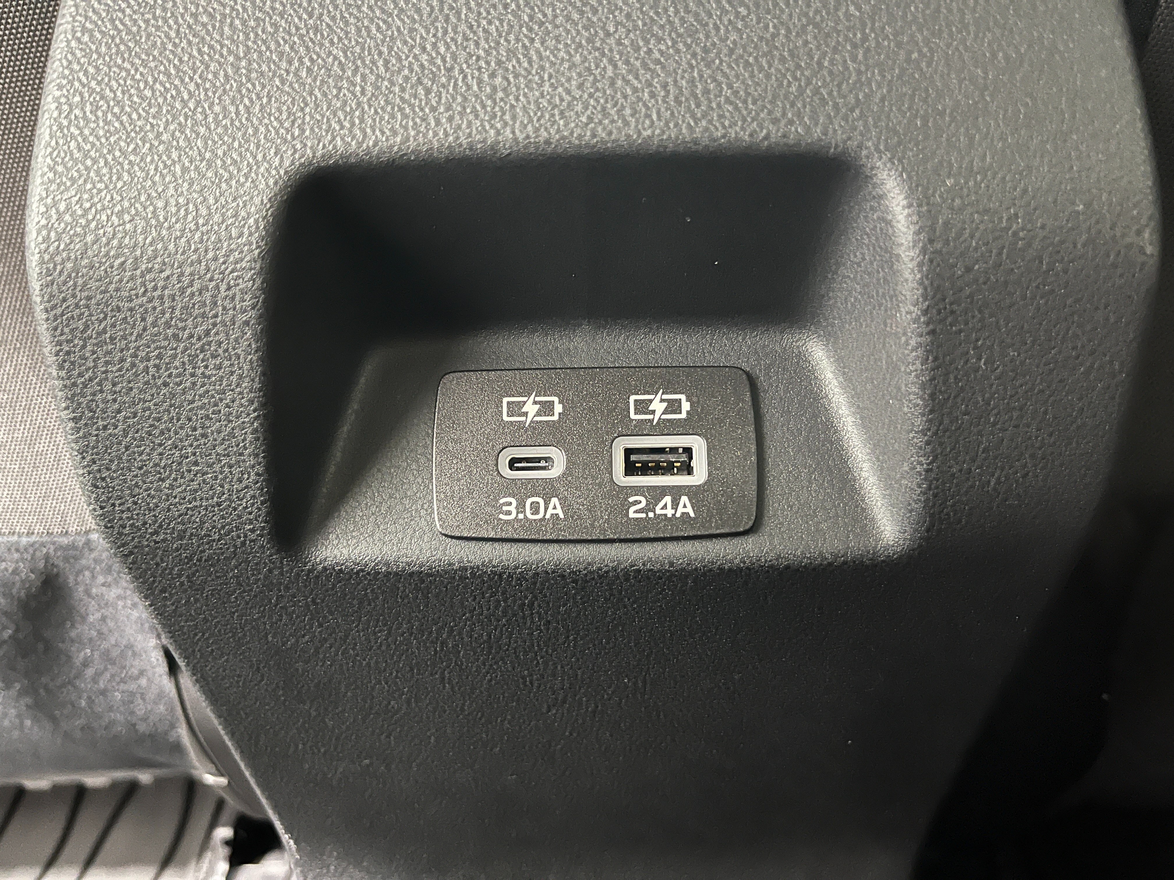 New 2026 LITHIUM RED PEARL Subaru Premium image 26