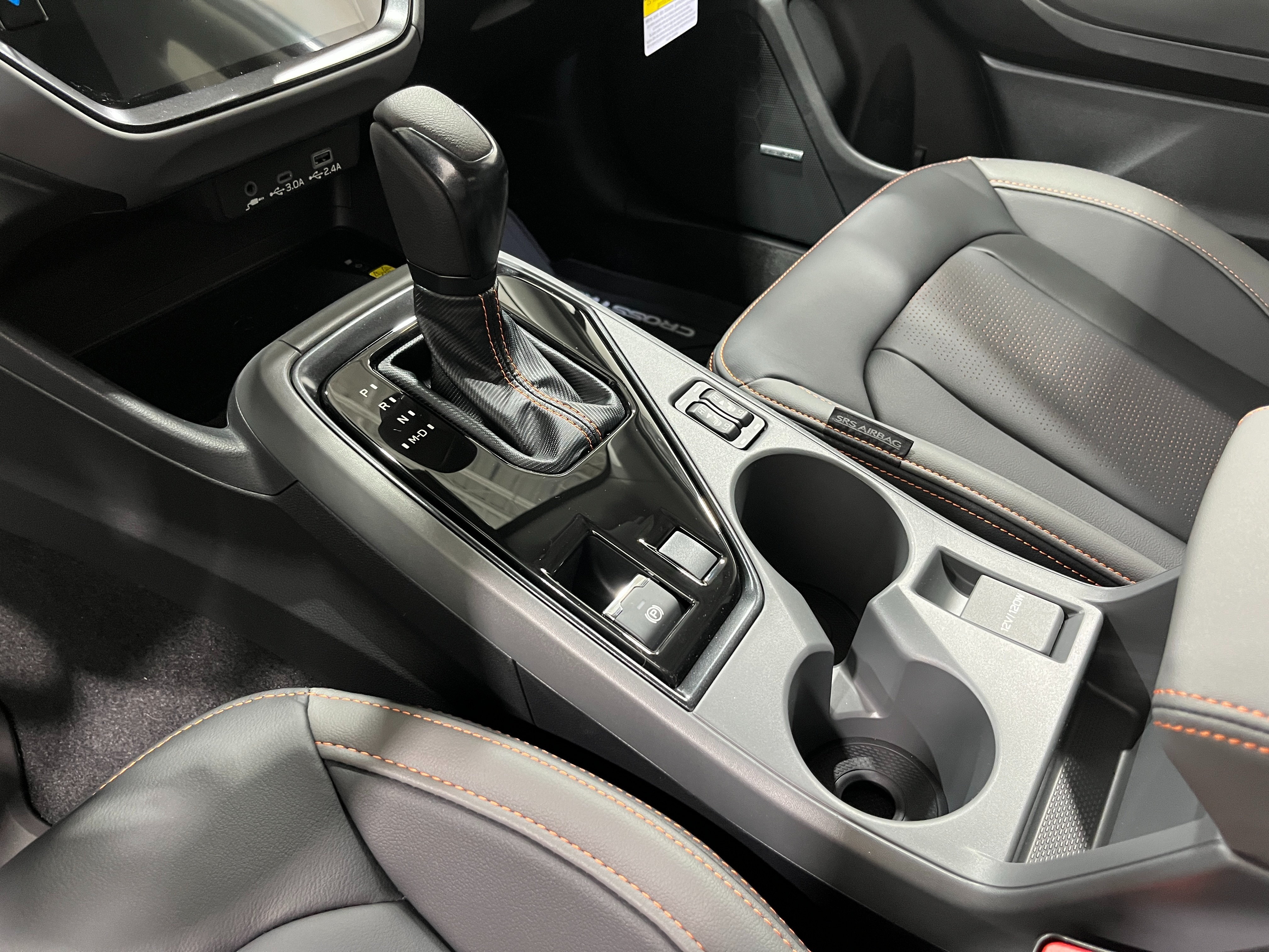 New 2026 LITHIUM RED PEARL Subaru Limited image 23