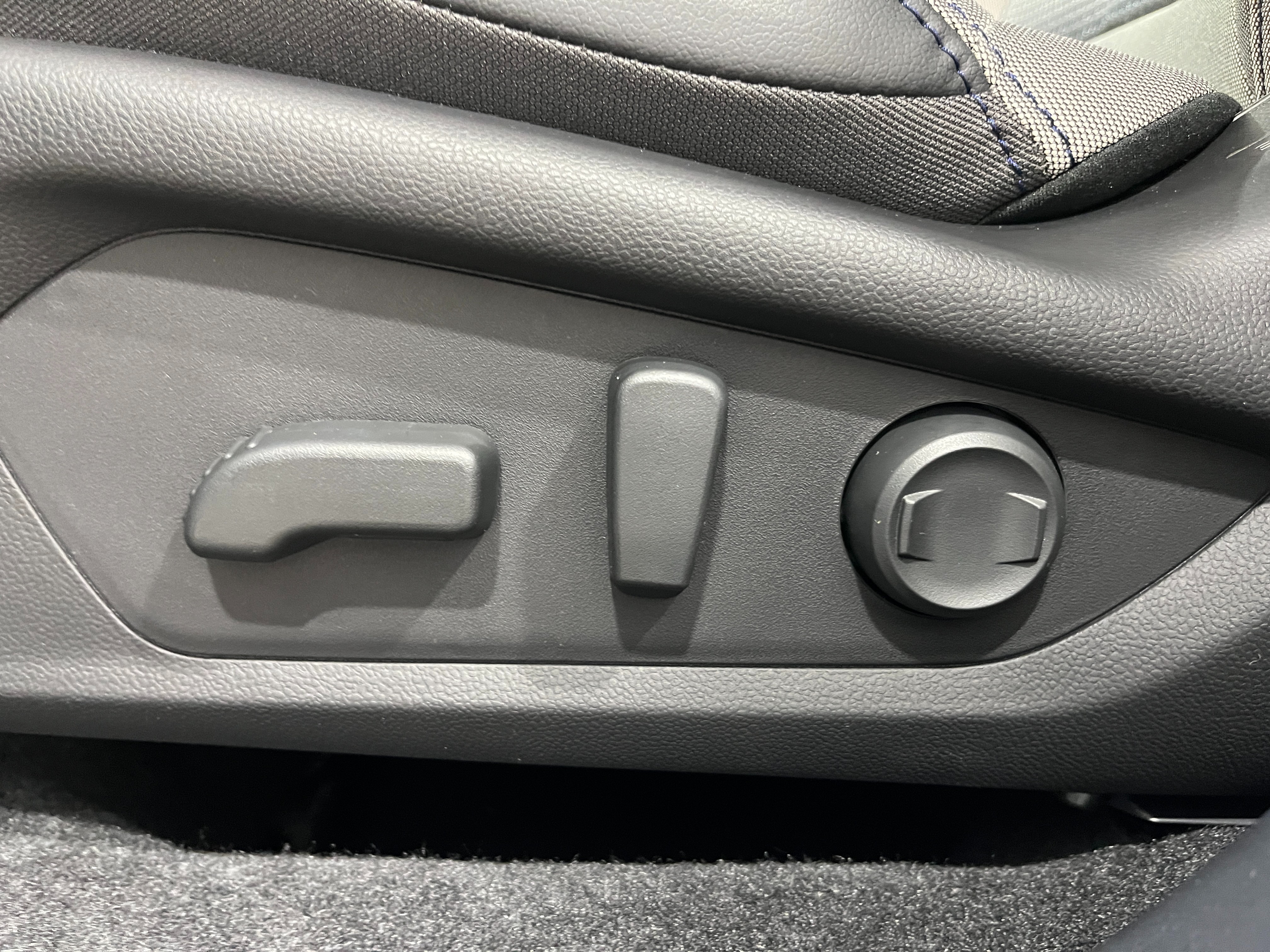 New 2026 MAGNETITE GRAY METALLIC Subaru Premium image 13